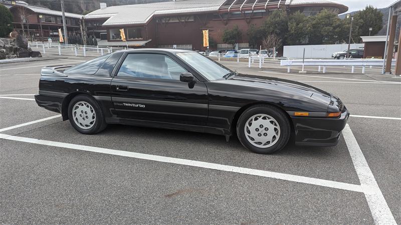トヨタ スープラ 2.0GT ツインターボ(AT_2.0)