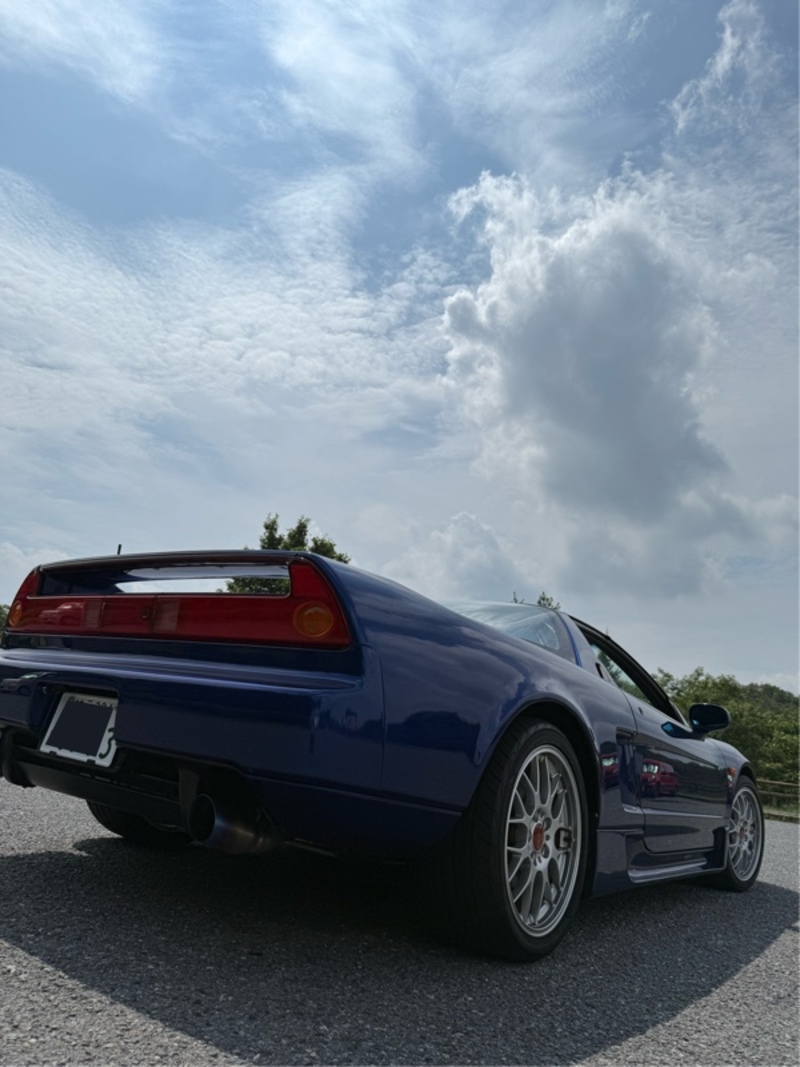NSXカタログ NSX（ホンダ）の歴代モデル・グレード別カタログ情報｜中古車