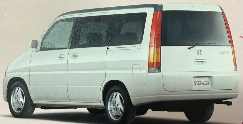ホンダ ステップワゴン グッディー_回転対座シート(AT_8人乗)