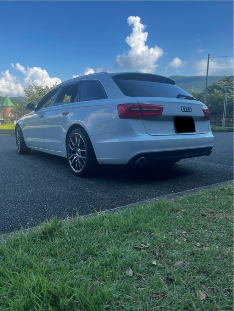 アウディ A6アバント (ワゴン) アバント 2.8FSI クワトロ_RHD_4WD(AT_2.8)