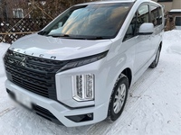 三菱 デリカD:5 P_8人乗り(ディーゼル)_4WD(AT_2.3)