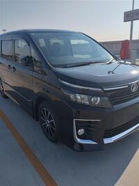トヨタ ヴォクシー ZS_8人乗り(CVT_2.0)