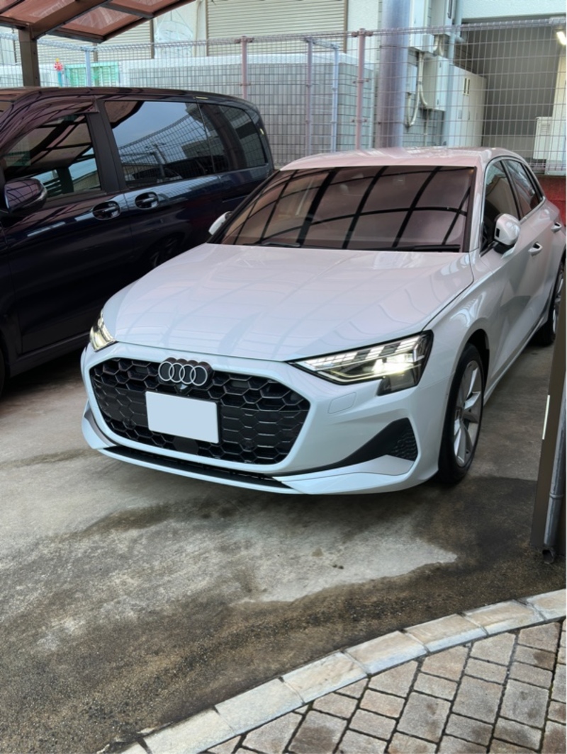 アウディ A3スポーツバック 30 TFSI アドバンスト_RHD(Sトロニック_1.5)