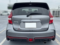 日産 ノート ニスモ S(MT_1.6)