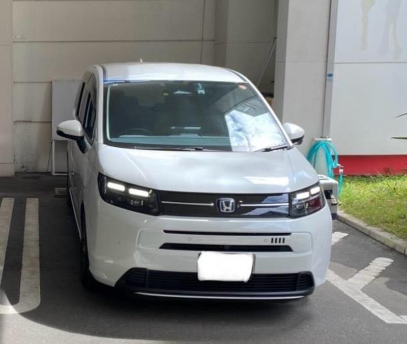 ホンダ フリード e:HEV エアー EX_6人乗り(CVT_1.5)