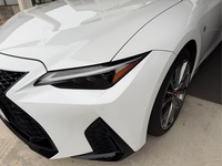 レクサス ISハイブリッド 300h“Fスポーツ”_AWD(CVT_2.5)
