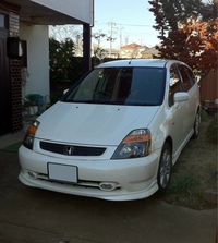 ホンダ ストリーム iS(AT_2.0)