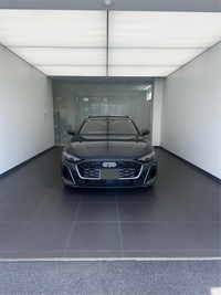 アウディ A5 アバント (ワゴン) TFSI クワトロ 150kW_RHD_4WD(Sトロニック_2.0)