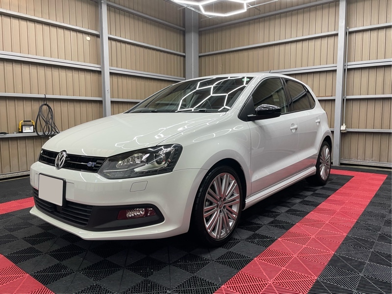 フォルクスワーゲン ポロ ブルーGT_RHD(DSG_1.4)