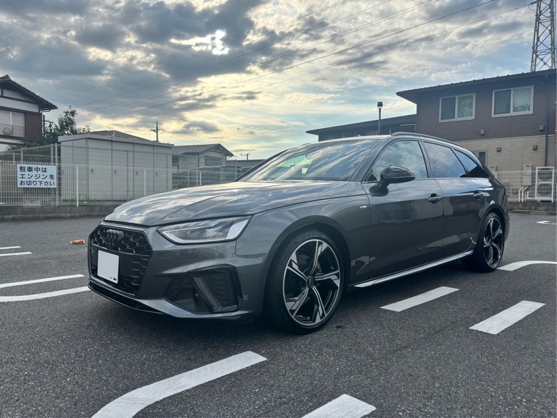 アウディ A4 アバント (ワゴン)