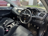 三菱 ランサーエボリューション GSR_4WD(MT_2.0)