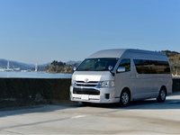 トヨタ ハイエースワゴン グランドキャビン_4WD(AT_2.7)