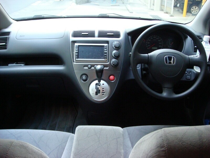 ホンダ シビック iE(CVT_1.5)