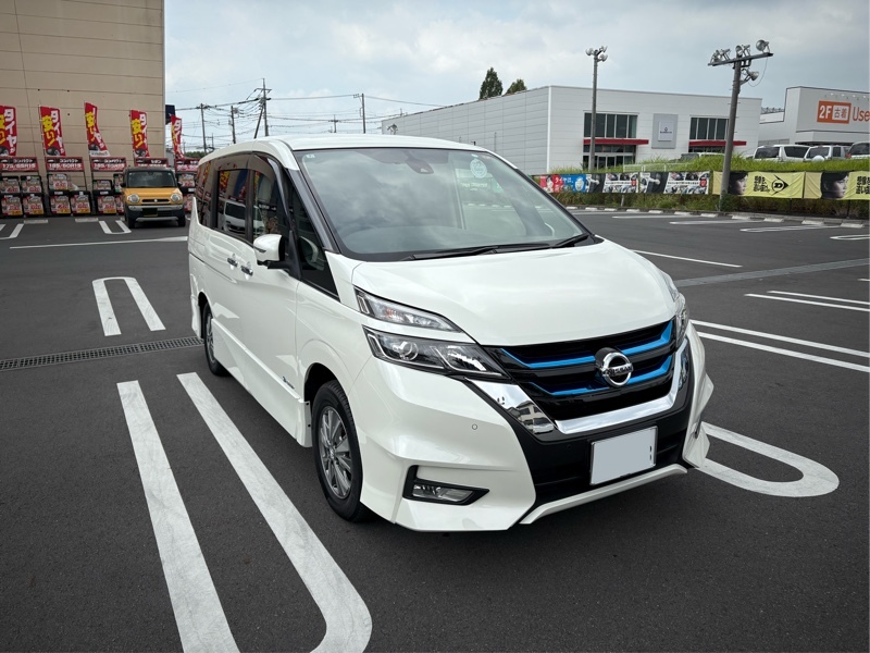 日産 セレナ e-POWER e-POWER ハイウェイスター V(1.2)