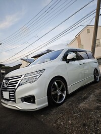 日産 エルグランド 250ハイウェイスターS_7人乗り(CVT_2.5)