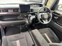 ホンダ N-BOXカスタム G・L ホンダセンシング(CVT_0.66)