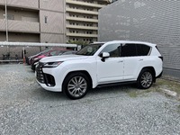 レクサス LX LX600_7人乗り_AWD(AT_3.5)
