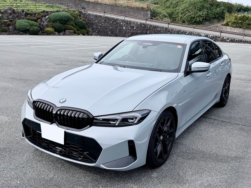 BMW 3シリーズ セダン 320i Mスポーツ_RHD(AT 2.0)