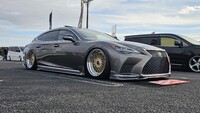 レクサス LS 500“エグゼクティブ”_AWD(AT_3.5)