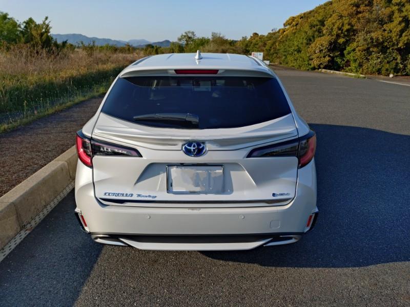トヨタ カローラツーリングハイブリッド W×B(CVT_1.8_ハイブリッド)