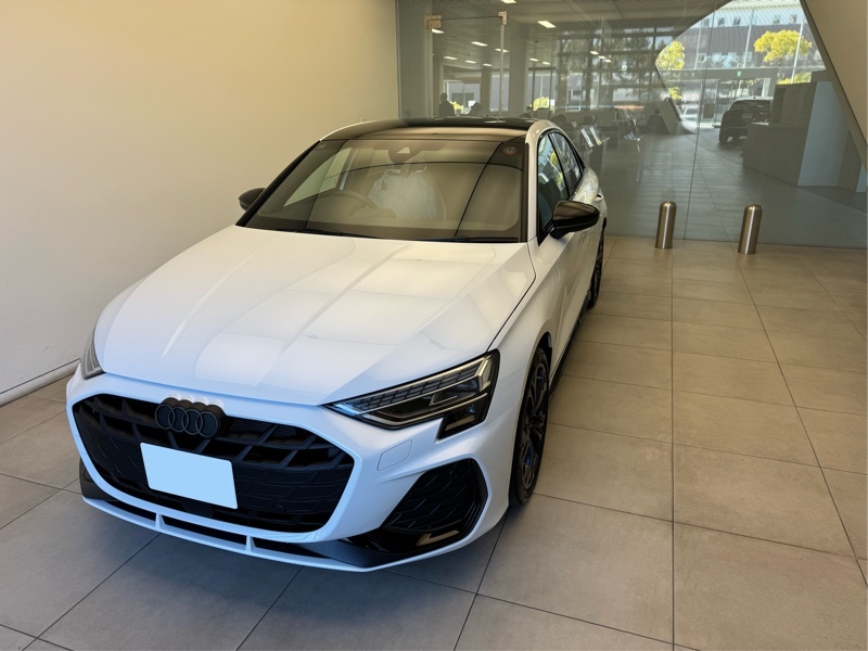 アウディ A3（セダン）