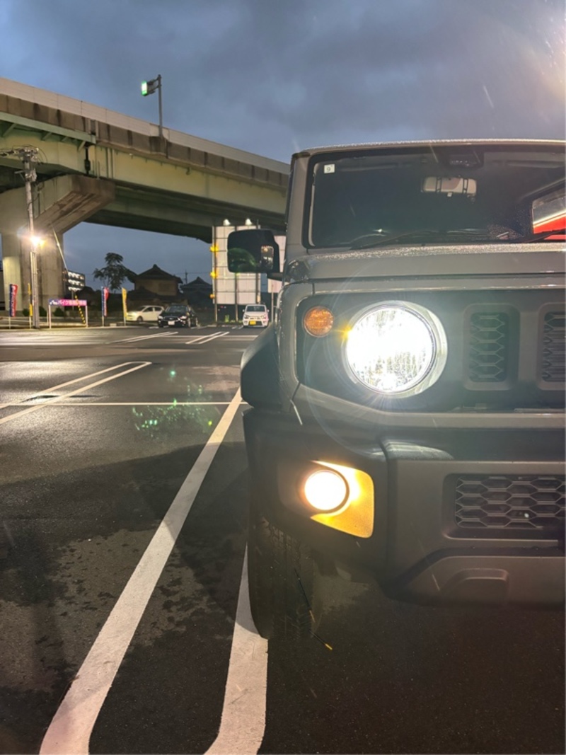 スズキ ジムニーシエラ JL_4WD(MT_1.5)