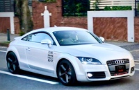 アウディ TT クーペ クーペ 2.0 クワトロ_RHD_4WD_Sライン(AT_2.0)