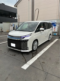 トヨタ ヴォクシー S-G_7人乗り(CVT_2.0)