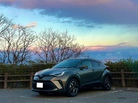 トヨタ C-HRハイブリッド G(CVT_1.8)