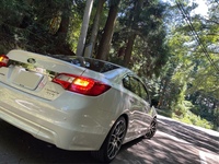 スバル レガシィB4 レガシィ B4 リミテッド_AWD(CVT_2.5)