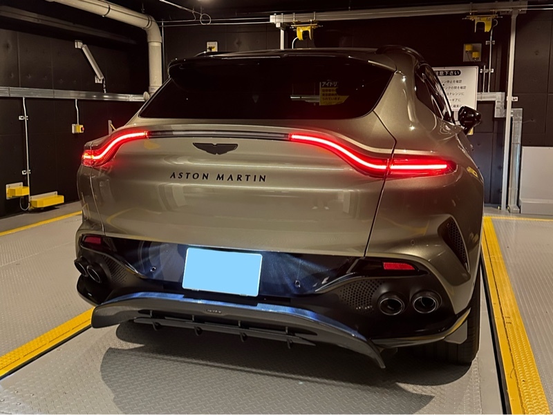 アストンマーティン DBX DBX707_RHD_4WD(AT_4.0)