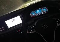 フォルクスワーゲン ゴルフ (ハッチバック) eTSI アクティブ_RHD(DSG_1.0)