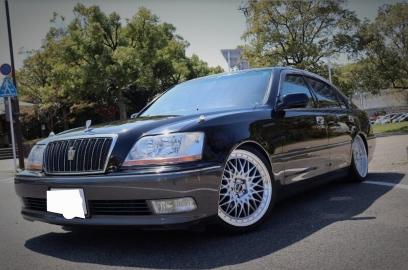 トヨタ クラウンマジェスタ 3.0_Aタイプ(AT)