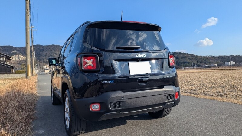 ジープ レネゲード PHV リミテッド 4xe_RHD_4WD(AT_1.3)