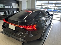 アウディ e-tron GT e-トロン GT クワトロ_RHD_4WD(AT)