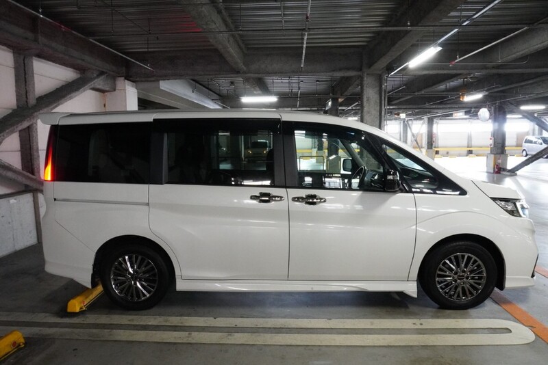 ホンダ ステップワゴンハイブリッド e:HEV モデューロX ホンダセンシング(CVT_2.0)