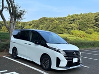 日産 セレナ e-POWER ルキシオン(1.4)