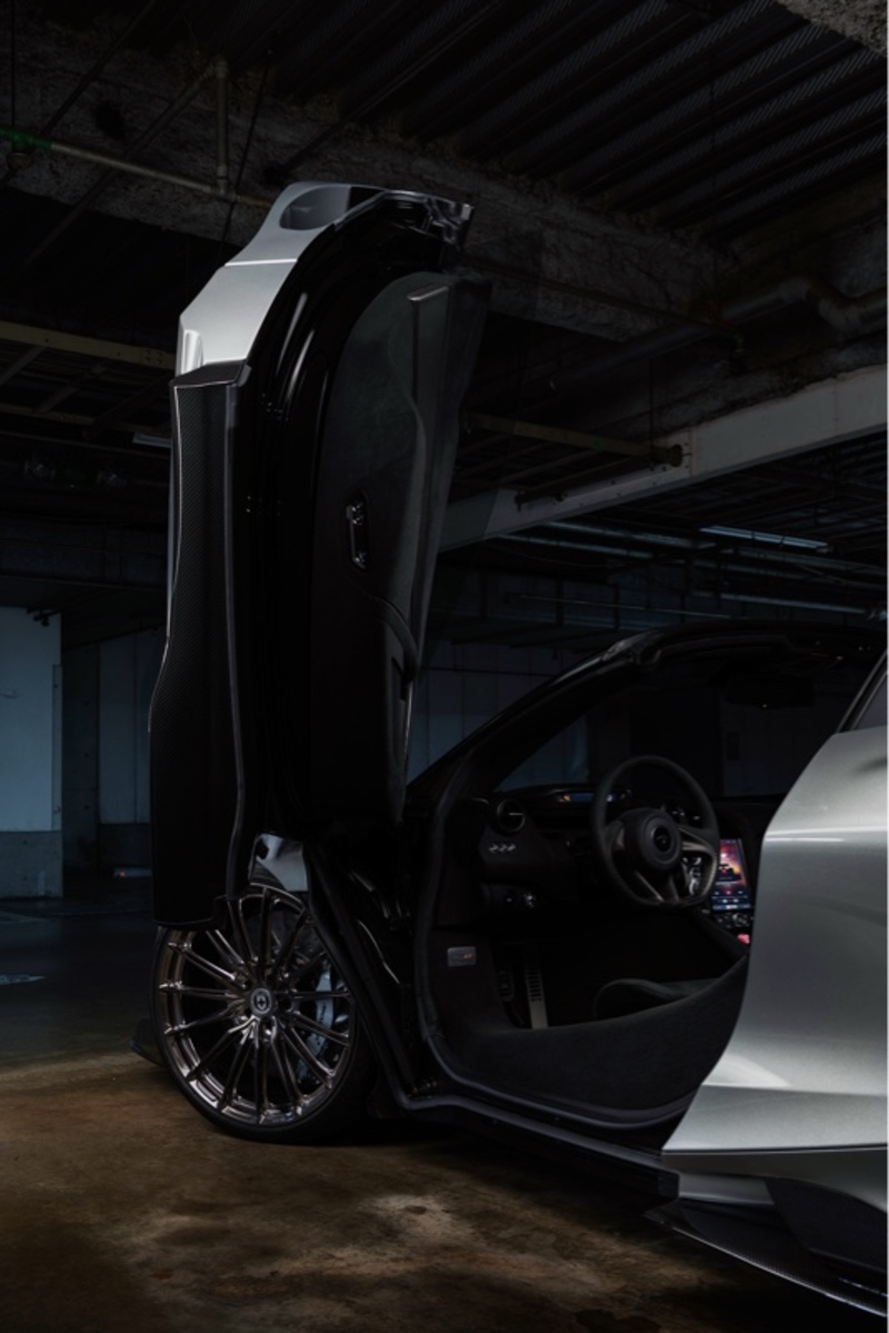 マクラーレン 765LT スパイダー 765LT スパイダー_RHD(SSG_4.0)
