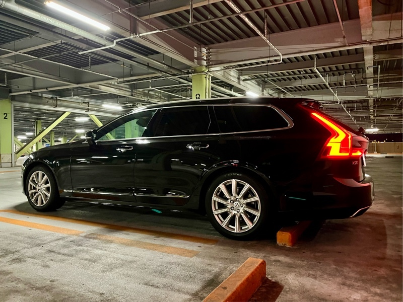 ボルボ V90 D4 インスクリプション_RHD(AT_2.0)