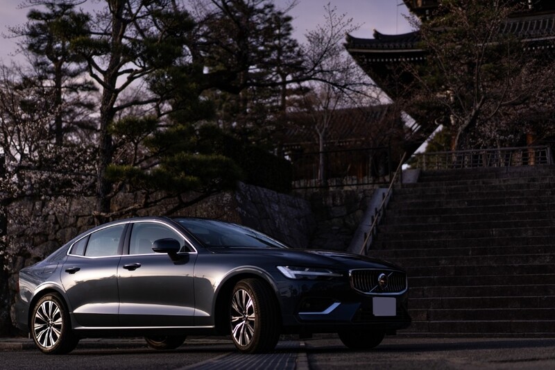 ボルボ S60 アルティメット B4_RHD(AT_2.0)