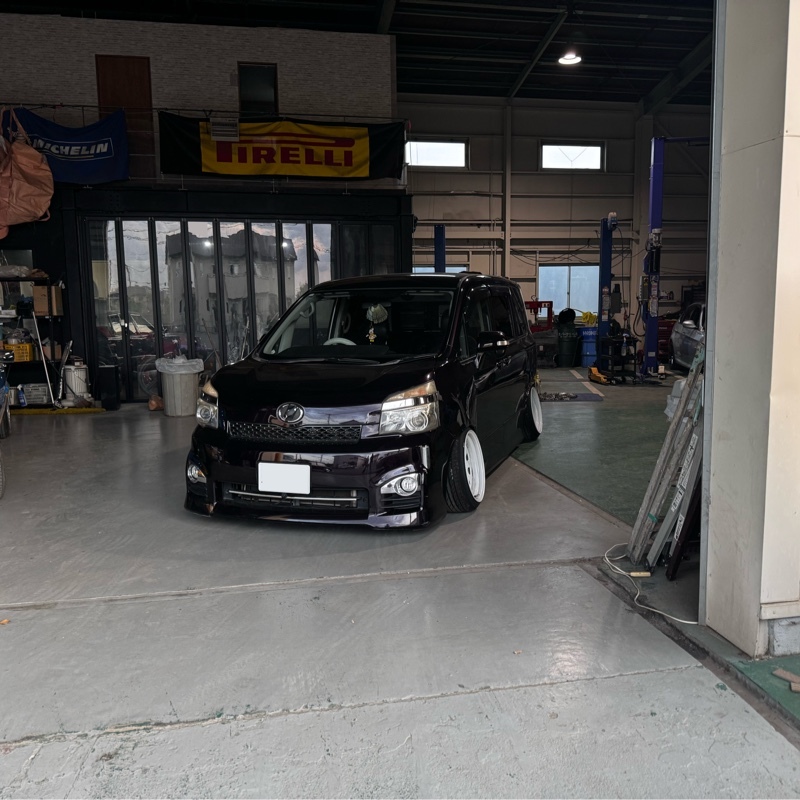 トヨタ ヴォクシー