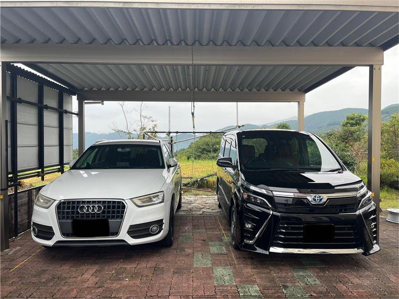 トヨタ ヴォクシー ハイブリッド ハイブリッド ZS“煌III”_7人乗り(CVT_1.8)