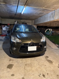 シトロエン DS3 スポーツシック ウルトラプレステージ_RHD(MT_1.6)