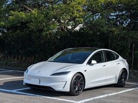 テスラ モデル3 パフォーマンス_AWD_RHD