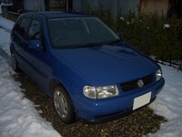 フォルクスワーゲン ポロ 標準車_RHD(5ドア_AT_1.6)