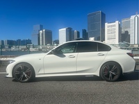 BMW 3シリーズ セダン 318i Mスポーツ エディションシャドウ_RHD(AT_2.0)