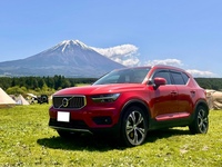 ボルボ XC40 プラグインハイブリッド リチャージプラグインハイブリッド T5 インスクリプション_RHD(DCT_1.5)