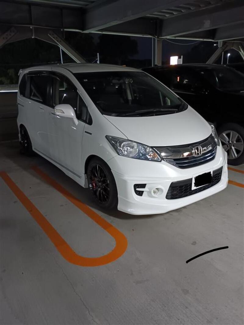 ホンダ フリードハイブリッド ハイブリッド ジャストセレクション＋_6人乗り(CVT_1.5)