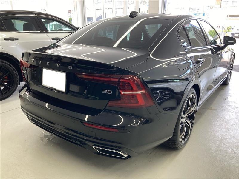 ボルボ S60 B5 Rデザイン_RHD(AT_2.0)
