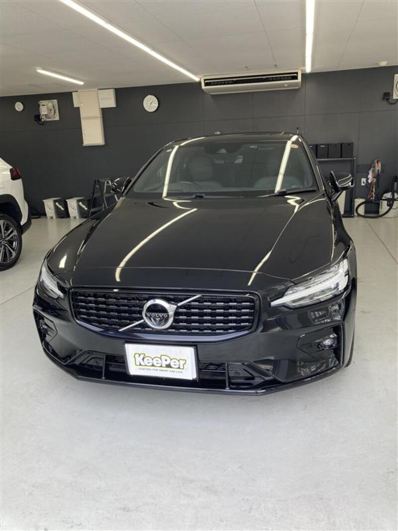 ボルボ S60 B5 Rデザイン_RHD(AT_2.0)